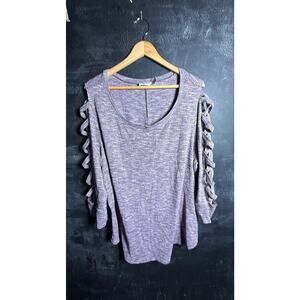 Terra & Sky Women's Plus Size Knit Top with Ladder Sleeves